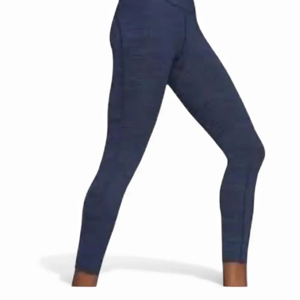 Outdoor Voices Deep Blue Leggings X small